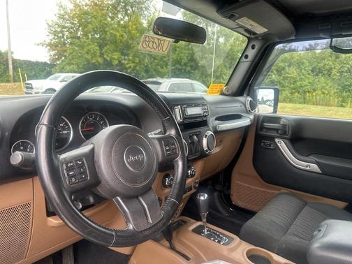 2012 Jeep Wrangler Sahara
