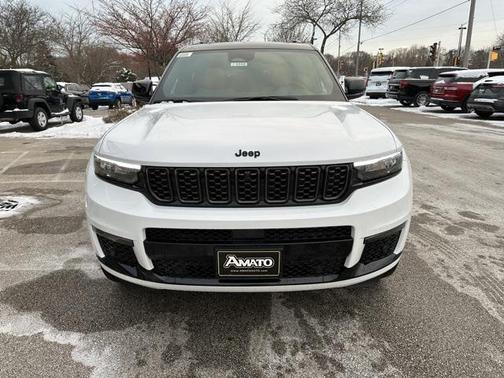 2025 Jeep Grand Cherokee L Summit