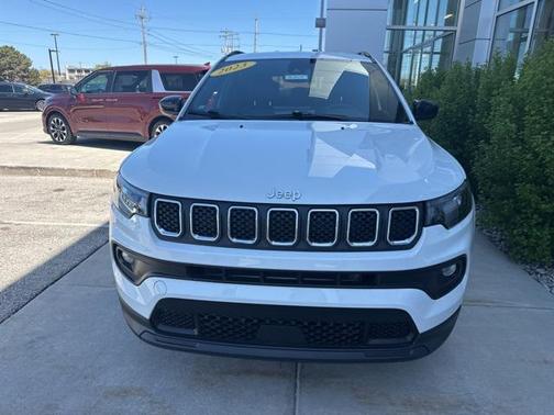 2023 Jeep Compass Latitude