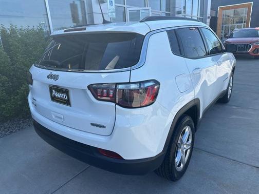 2023 Jeep Compass Latitude