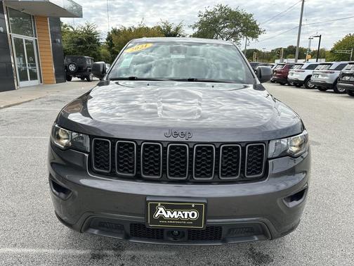 2021 Jeep Grand Cherokee 80th Anniversary Edition