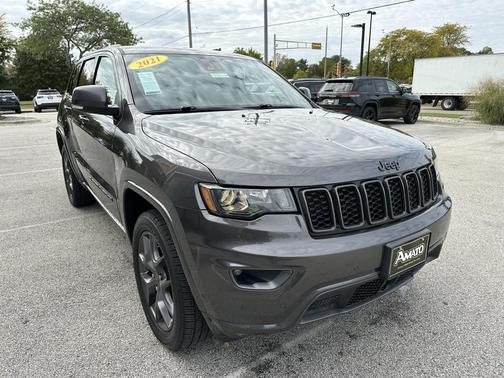 2021 Jeep Grand Cherokee 80th Anniversary Edition