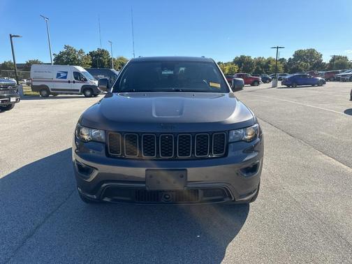 2021 Jeep Grand Cherokee 80th Anniversary Edition