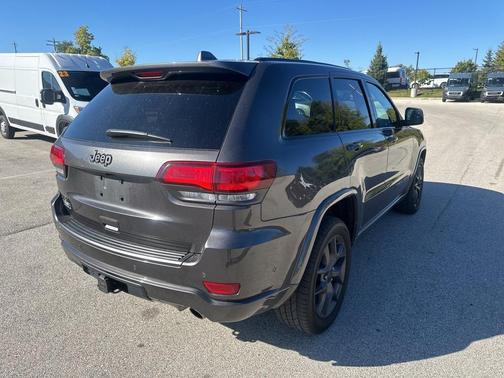 2021 Jeep Grand Cherokee 80th Anniversary Edition