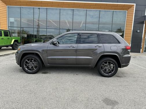 2021 Jeep Grand Cherokee 80th Anniversary Edition