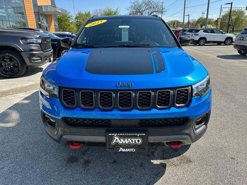 Hydro Blue Pearlcoat 2025 Jeep Compass Trailhawk