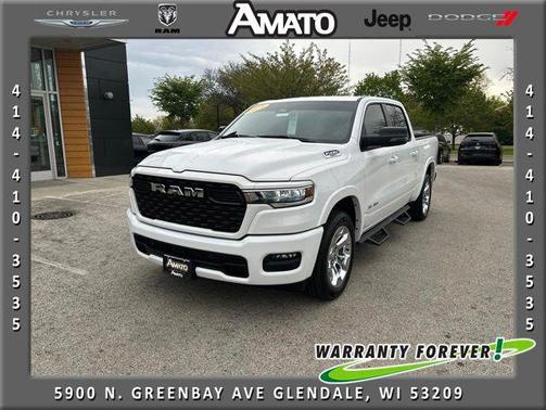 Bright White Clearcoat 2025 RAM 1500 Big Horn/Lone Star