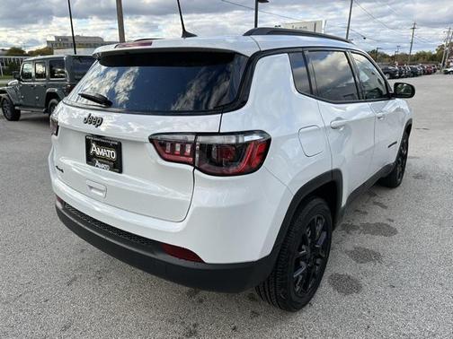2026 Jeep Compass Latitude