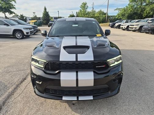 DB Black Crystal Clearcoat 2024 Dodge Durango R/T