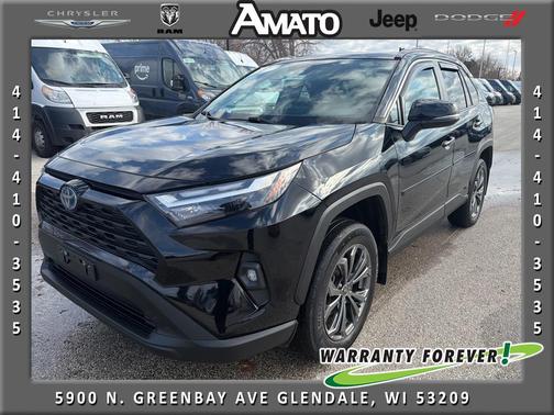 2022 Toyota RAV4 Hybrid XLE Premium