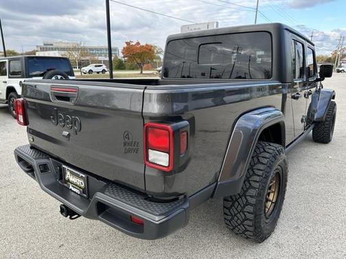 2023 Jeep Gladiator Willys