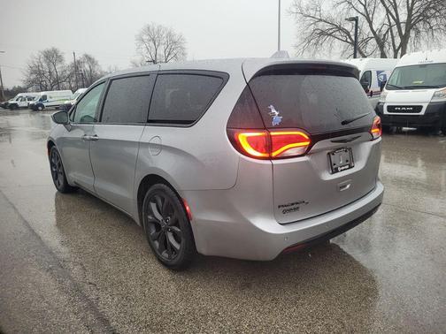 2019 Chrysler Pacifica Touring Plus