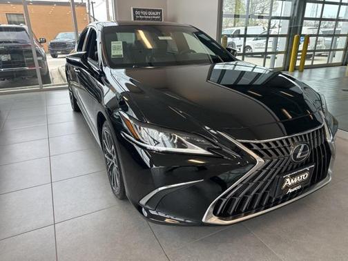 2022 Lexus ES 250 Base