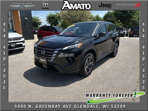 Super Black 2025 Nissan Rogue SV