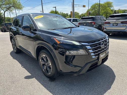 Super Black 2025 Nissan Rogue SV