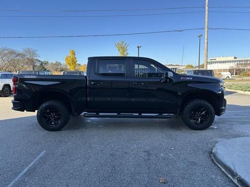 2022 Chevrolet Silverado 1500 LT Trail Boss