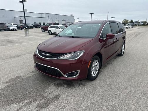 2020 Chrysler Pacifica Touring
