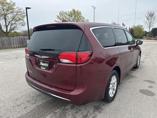 2020 Chrysler Pacifica Touring