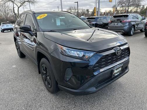 2020 Toyota RAV4 LE
