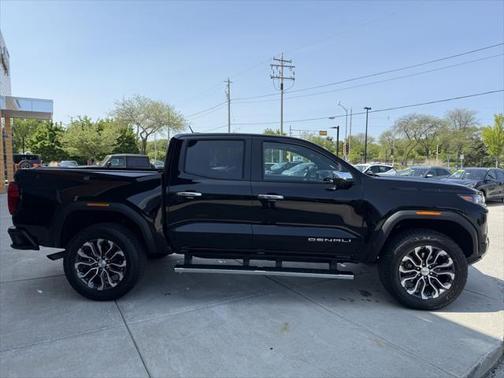 2024 GMC Canyon Denali