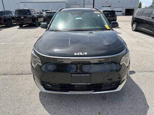 Aurora Black Pearl 2023 Kia Niro EV Wave