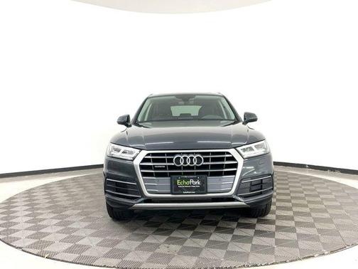 Photo 2 of 38 of 2019 Audi Q5 2.0T Premium Plus