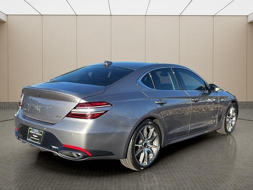 2026 Genesis G70 2.5T Prestige