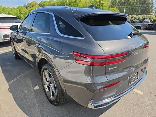 Makalu Gray 2026 Genesis GV70 2.5T