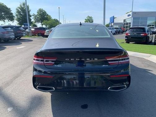 2025 Genesis G80 2.5T