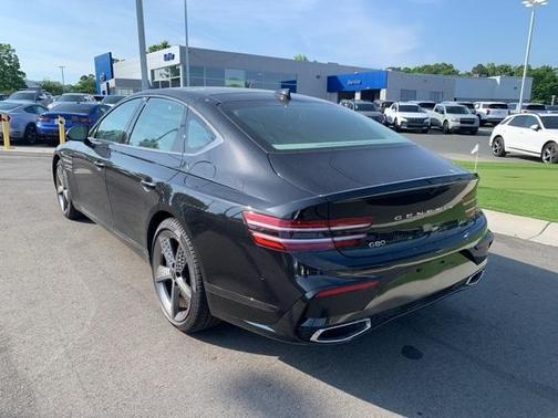 2025 Genesis G80 2.5T
