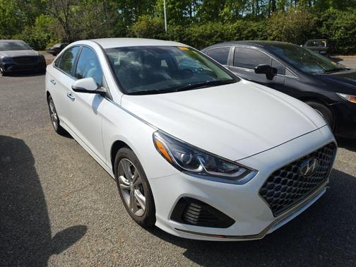 Quartz White Pearl 2019 Hyundai SONATA SEL