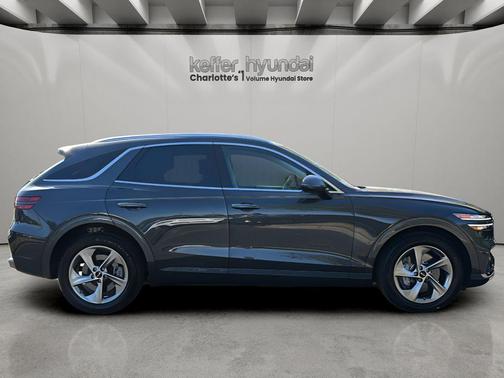 Makalu Gray 2026 Genesis GV70 2.5T