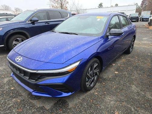 2025 Hyundai ELANTRA SEL Sport