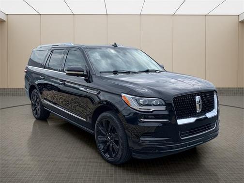 2024 Lincoln Navigator L Reserve