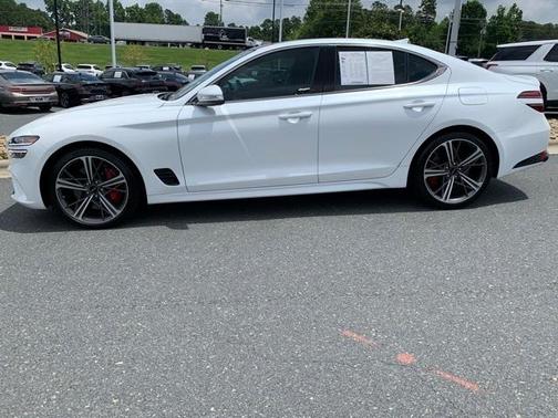 2025 Genesis G70 3.3T Sport Advanced