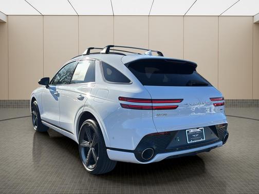2023 Genesis GV70 2.5T