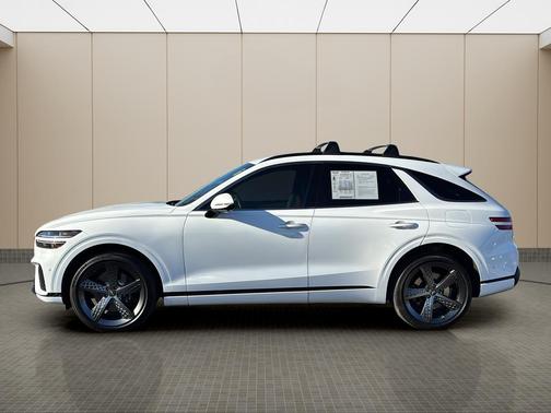 2023 Genesis GV70 2.5T