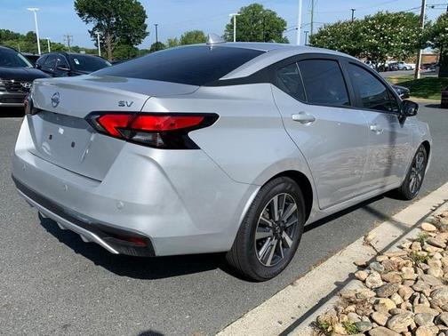 2021 Nissan Versa 1.6 SV