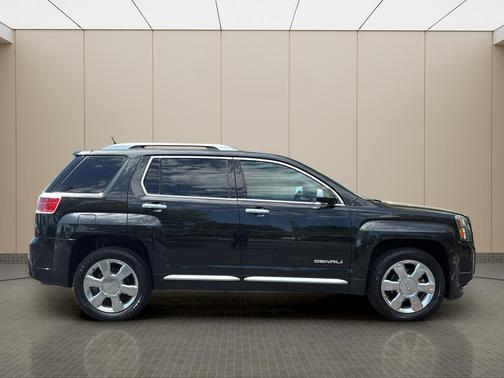 Carbon Black Metallic 2015 GMC Terrain Denali