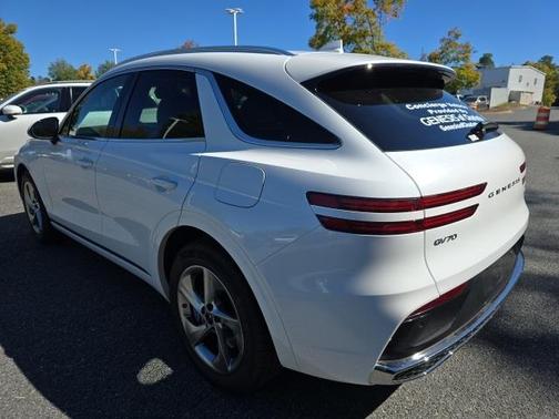2026 Genesis GV70 2.5T
