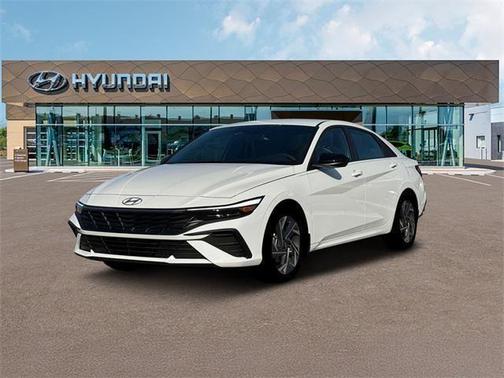 2025 Hyundai ELANTRA HEV SEL Sport