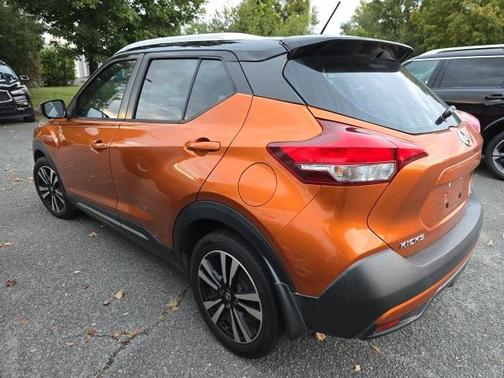 2019 Nissan Kicks SR