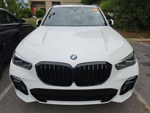 Alpine White 2021 BMW X5 sDrive40i