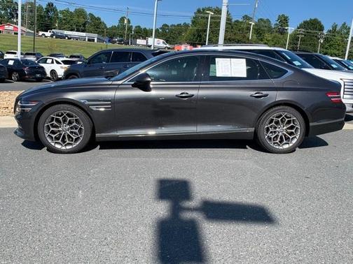 2024 Genesis G80 2.5T