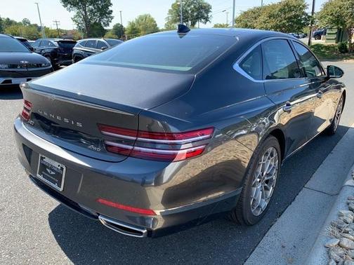 2024 Genesis G80 2.5T