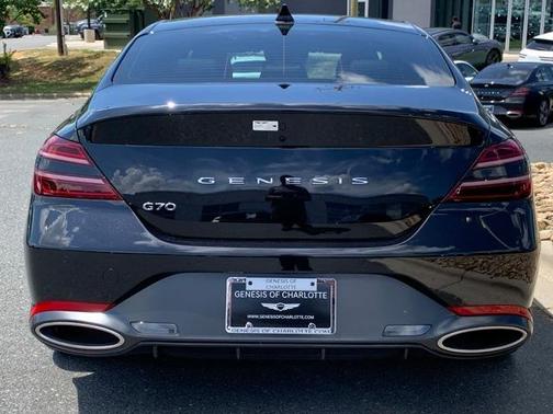 2025 Genesis G70 2.5T