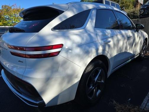 2026 Genesis GV70 2.5T