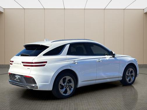 2026 Genesis GV70 2.5T