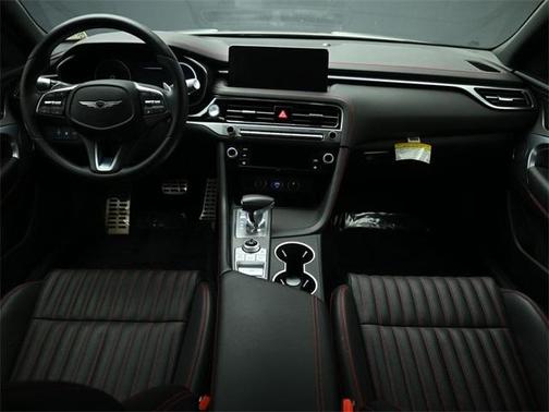 2024 Genesis G70 2.5T