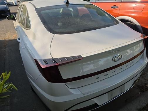 White 2023 Hyundai SONATA SE